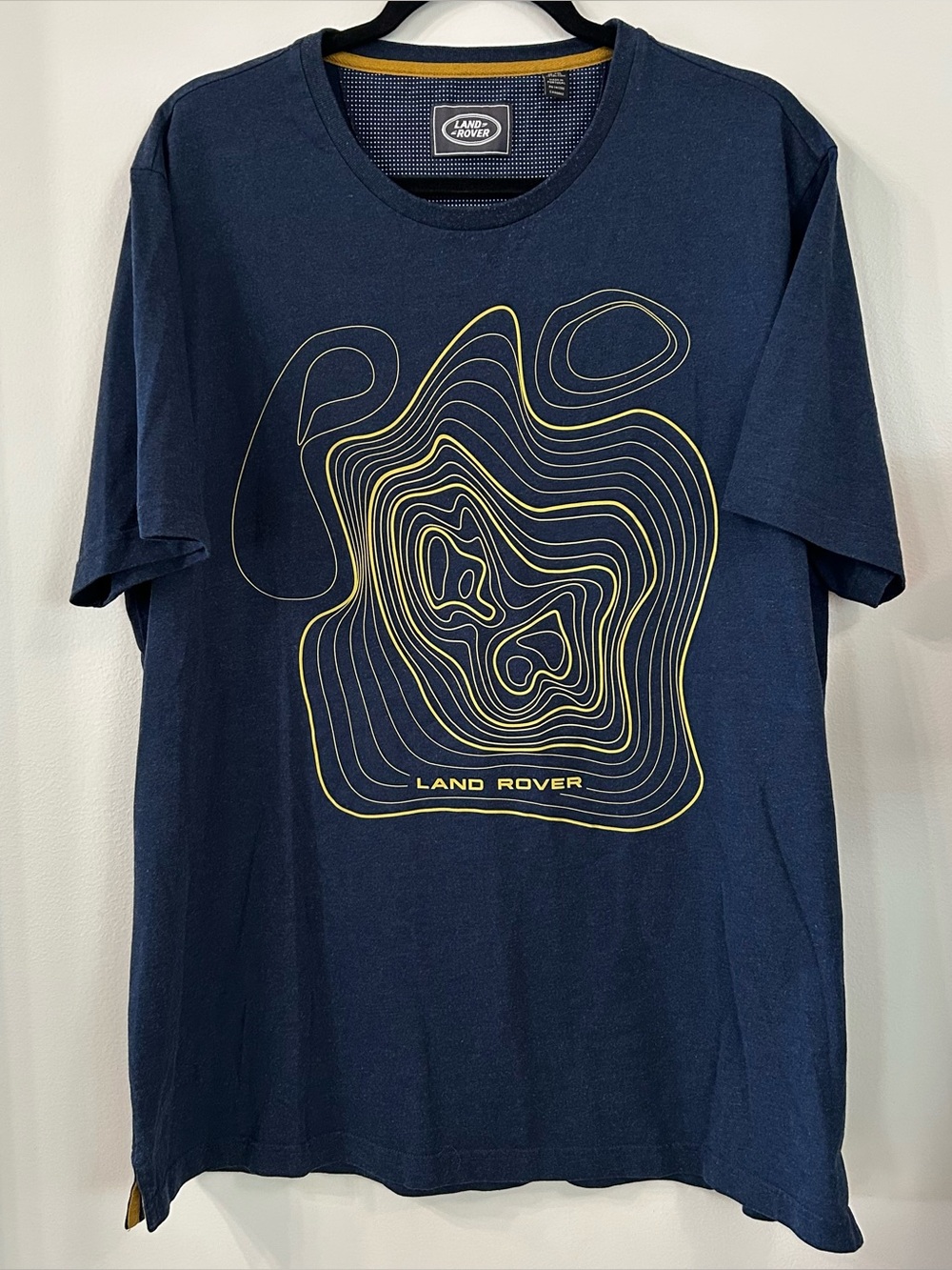 Official Land Rover Men’s XXL Relief Map Topography Graphic T-Shirt Navy